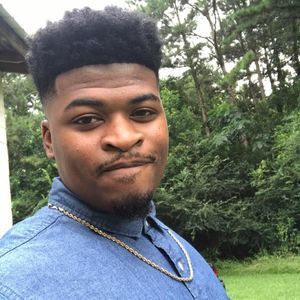 Meet your Posher, Leo